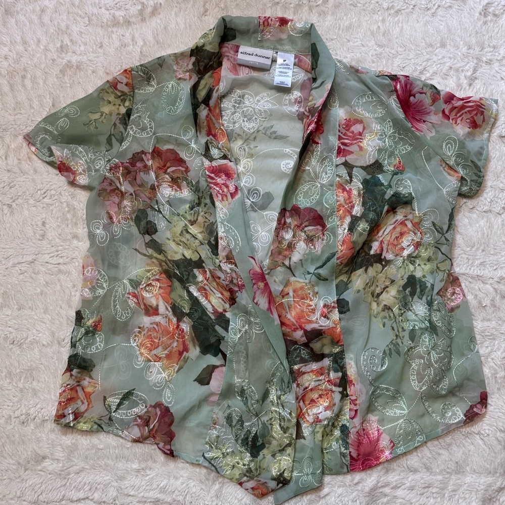 Floral Embroidered Sheer Cardigan Size 6 Petite Cottagecore Boho open front